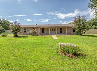 807 E Broadway St, Huntington, AR 72940