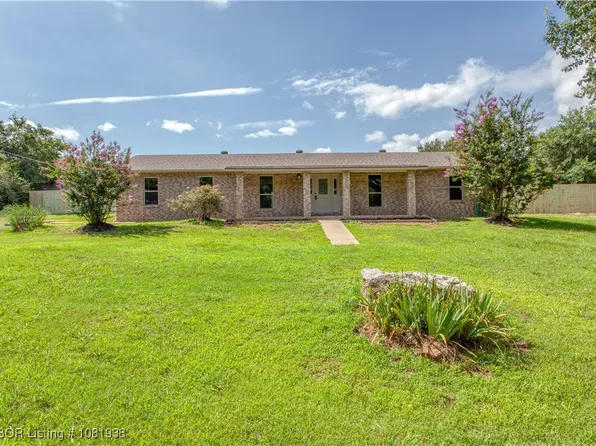 807 E Broadway St, Huntington, AR 72940
