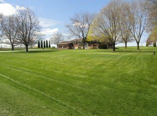 N1895 Orchard Rd, NEW HOLSTEIN, WI 53061
