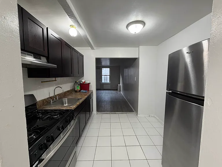 1115 Willmohr St #B — Photo 4