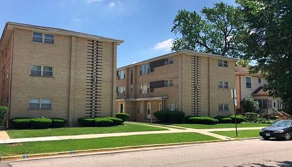 2nd image of 11037 S Homewood Ave #1B