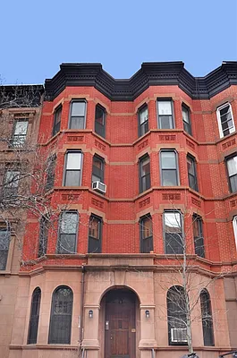 Sold by Corcoran | media 21