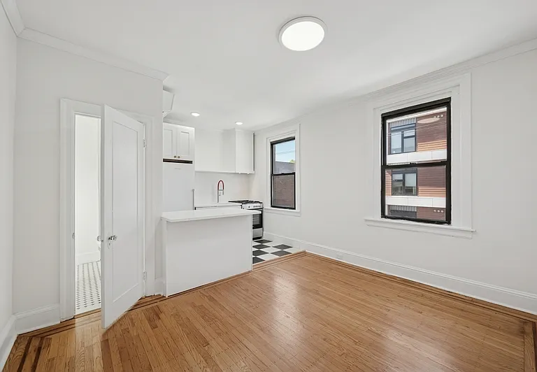 1221 N Franklin St #3F — Photo 7