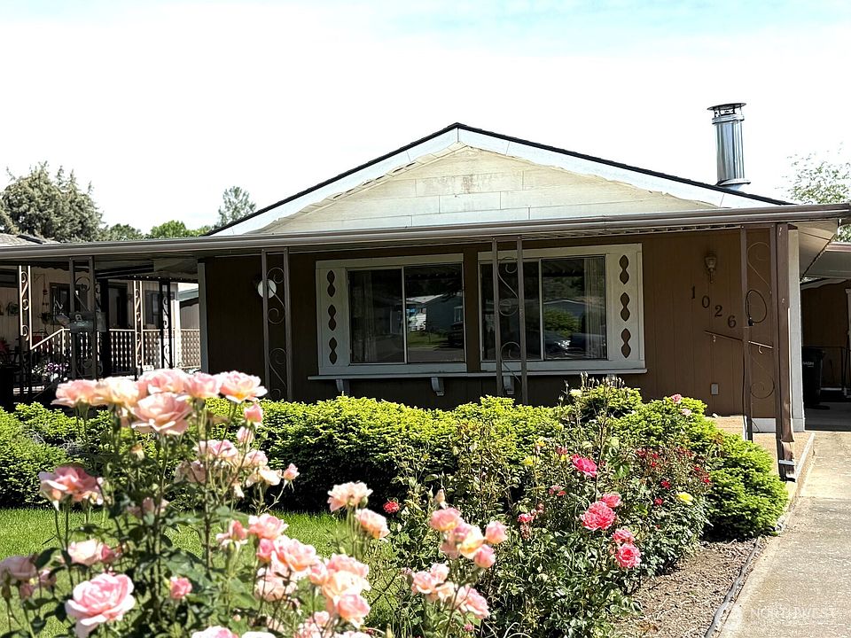 1st image of 1026 SE Dove Lane