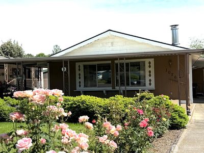 1026 SE Dove Lane, College Place, WA, 99324