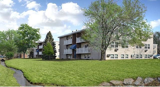 2nd image of 24 Town Garden Dr