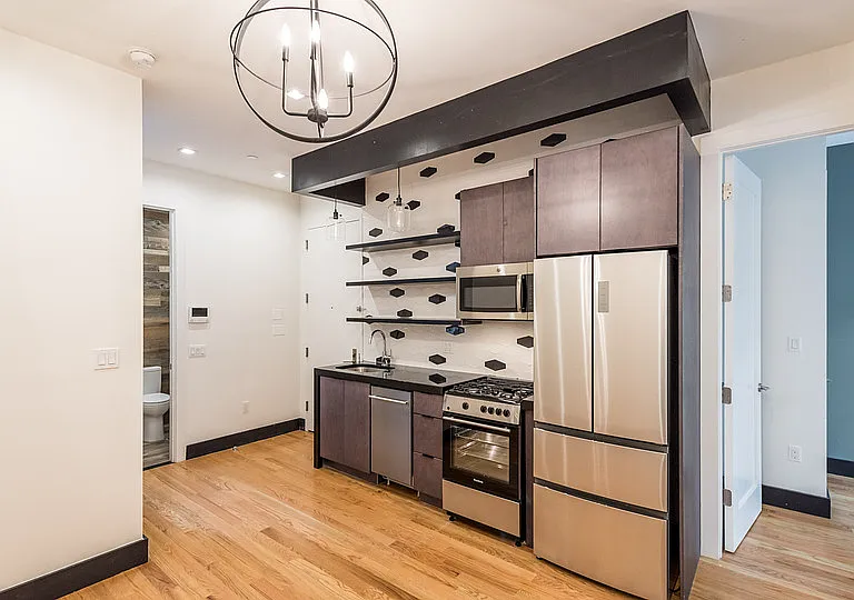 277 Irving Ave #2F — Photo 1