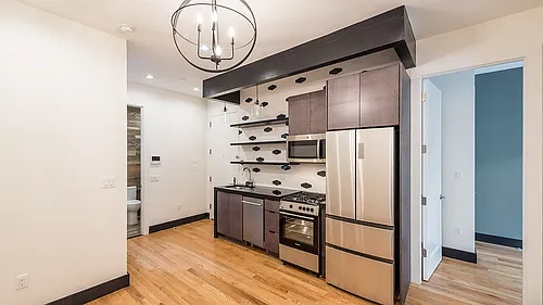 277 Irving Ave #2F Photo 1 277 Irving Ave #2F Photo 1