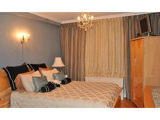 Sold by Bergen Basin Real Estate | media 24