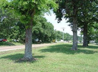 1805 Florence Rd, Savannah, TN 38372