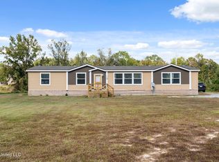 19 Cecil Fortenberry Ln, Sumrall, MS 39482