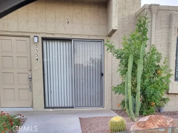 5334 Los Coyotes Dr, Palm Springs, CA 92264