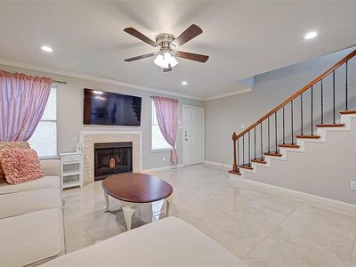 6487 Alisa Ln, Houston, TX, 77084