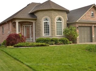 18 Anderson Ct, Hamilton, ON L9G4Z7