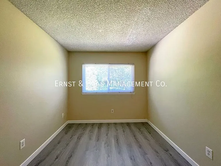 17182 Berlin Ln — Photo 8