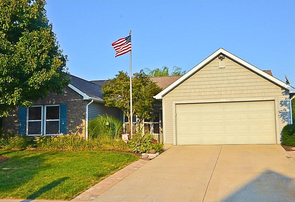 1st image of 205 Equestrian Dr