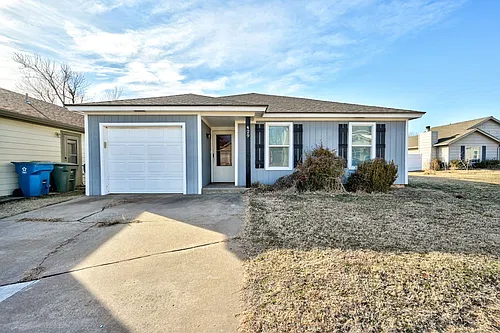 429 Belmont Dr Photo 1