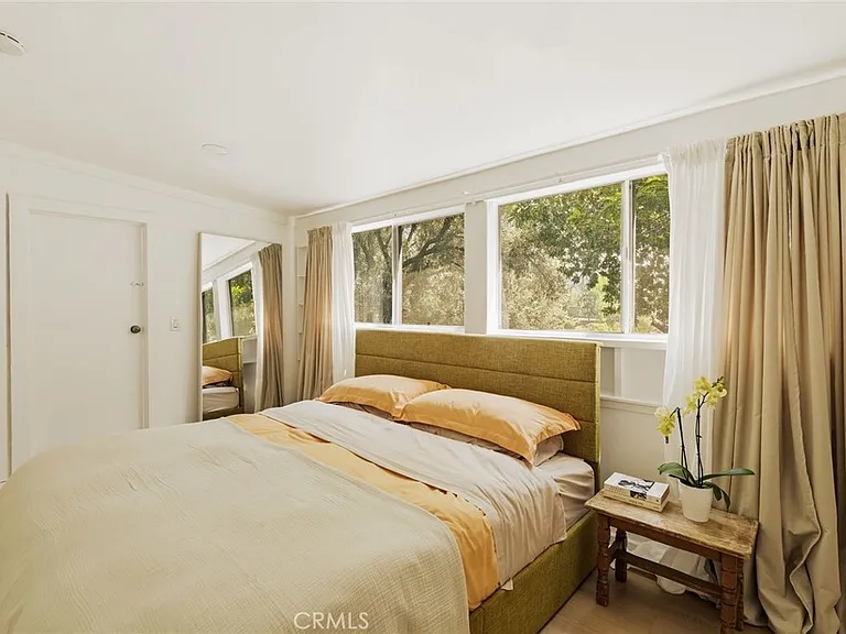 5924 Hayes Ave — Photo 5