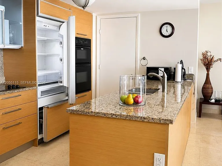 1830 S Ocean Dr #1407 — Photo 1