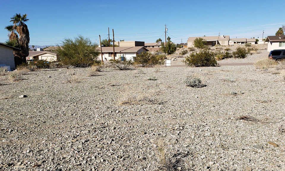 2nd image of 2320 Barranca Dr