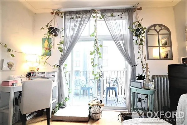 Rented by Oxford Property Group | media 1