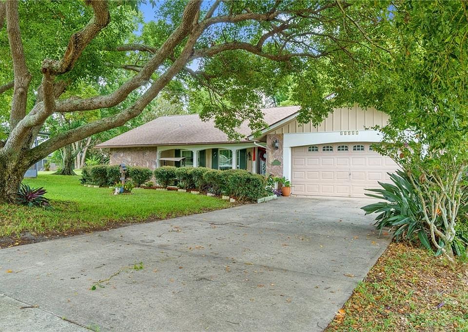 1st image of 12917 Pebble Beach Cir