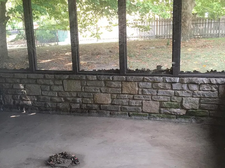1239 Bradshire Dr — Photo 3