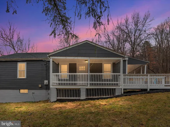 1416 Green Spring Rd, Winchester, VA 22603