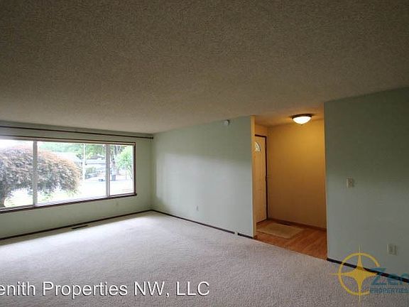 3rd image of 216 NW 84th Ct