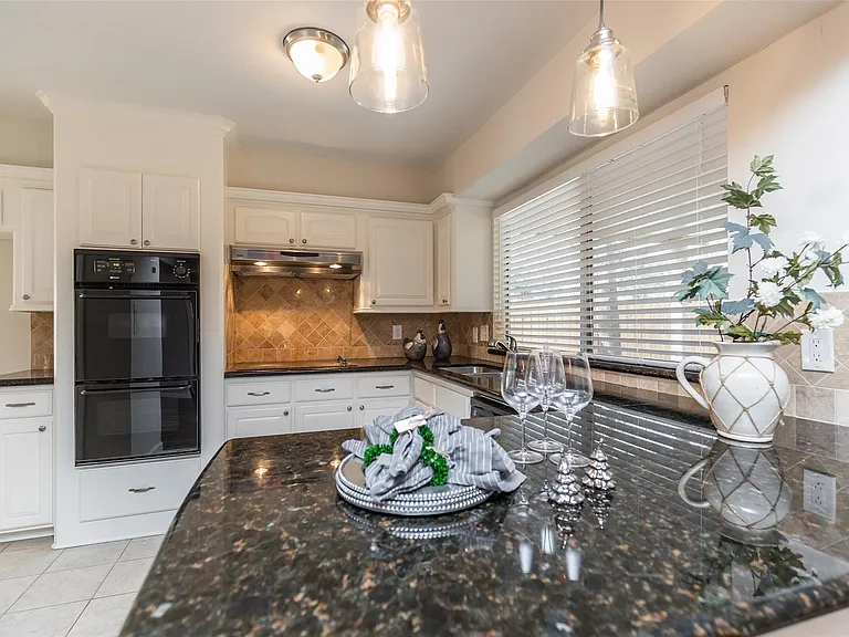 46 N Deerfoot Cir — Photo 9
