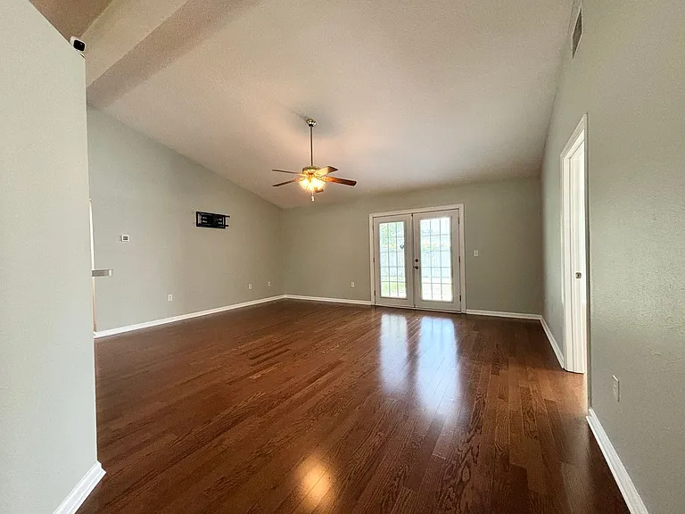 2995 Biloxi Trl — Photo 13