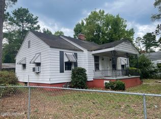 1293 Radio Dr, Macon, GA 31204