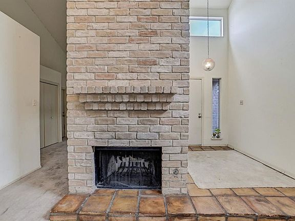 3rd image of 4119 Wildacres Dr