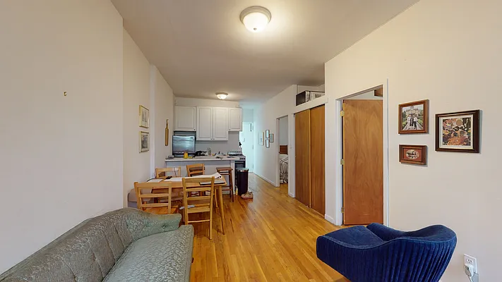 Rented by Bond New York | media 22