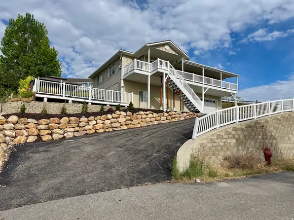 911 N Blackberry Dr #17, Garden City, UT 84028