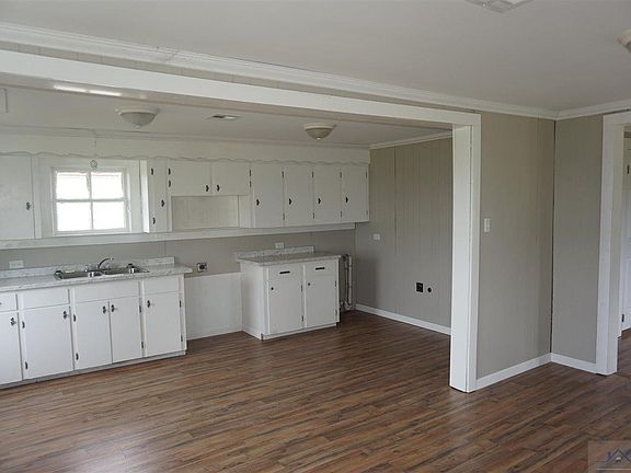 3rd image of 317 Saint Charles St