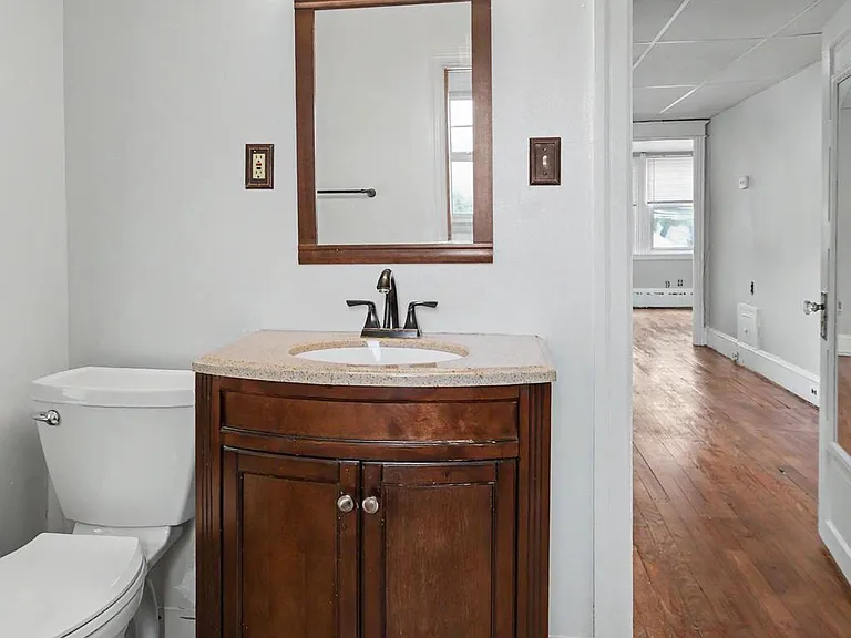 59 N Schuylkill Ave W — Photo 16