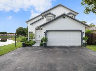 5235 SW 153rd Ave, Miami, FL 33185