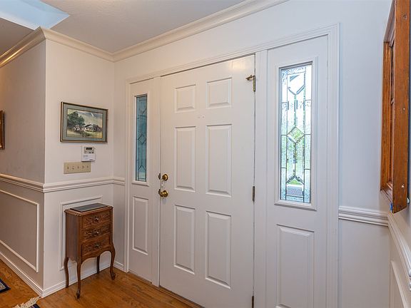 5th image of 616 W Bradford Ct