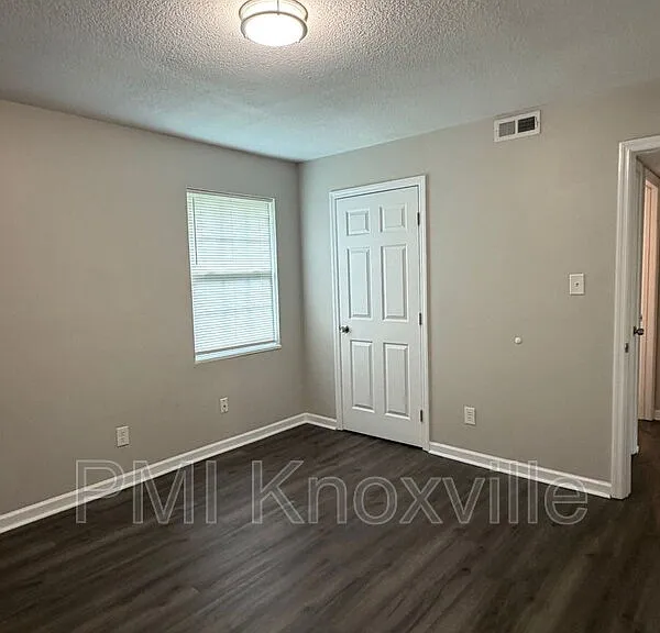 123 Ingersoll Ave #2 — Photo 14