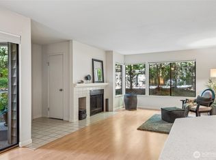 The Carlyle, Bellevue, WA 98004
