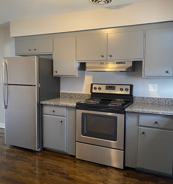 1st image of 11214 S Western Ave #2W