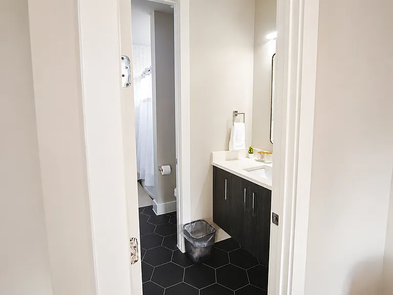 2230 Wycliff Ave #MAIN — Photo 18