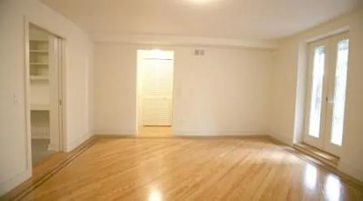 Rented by Corcoran | media 19