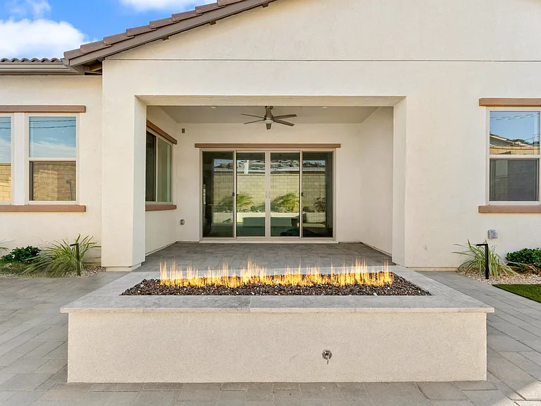 73774 Mojave Desert Dr — Photo 37