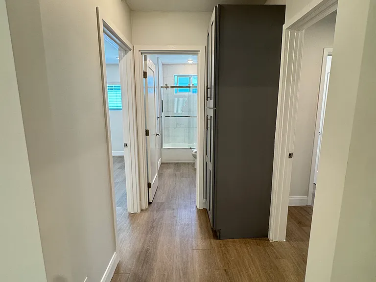 4100 Inglewood Blvd #8 — Photo 11