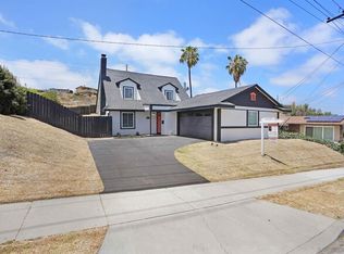 134 69th St, San Diego, CA 92114