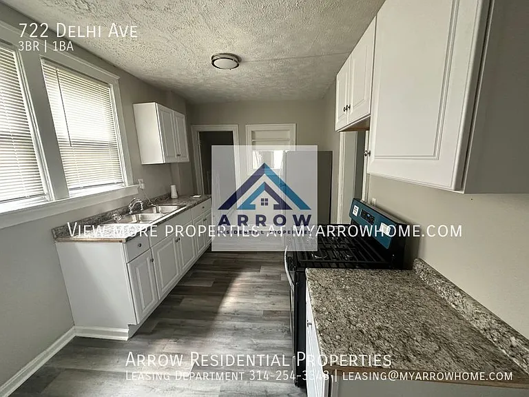 722 Delhi Ave — Photo 2