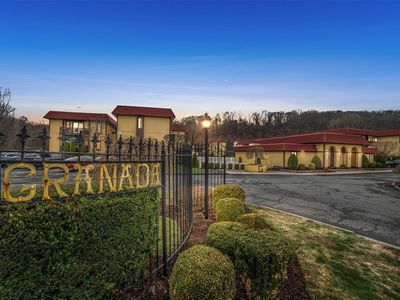 1 Granada Crescent #8, White Plains, NY, 10603