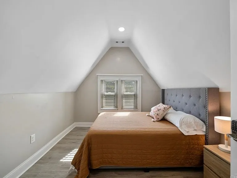 5261 Waltella Pl — Photo 18